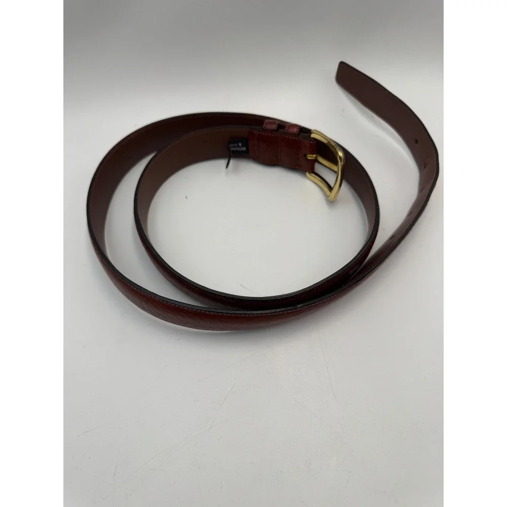 Roundtree & Yorke Mens Brown Full Grain Cowhide Leather Belt Gold Buckle Size 42